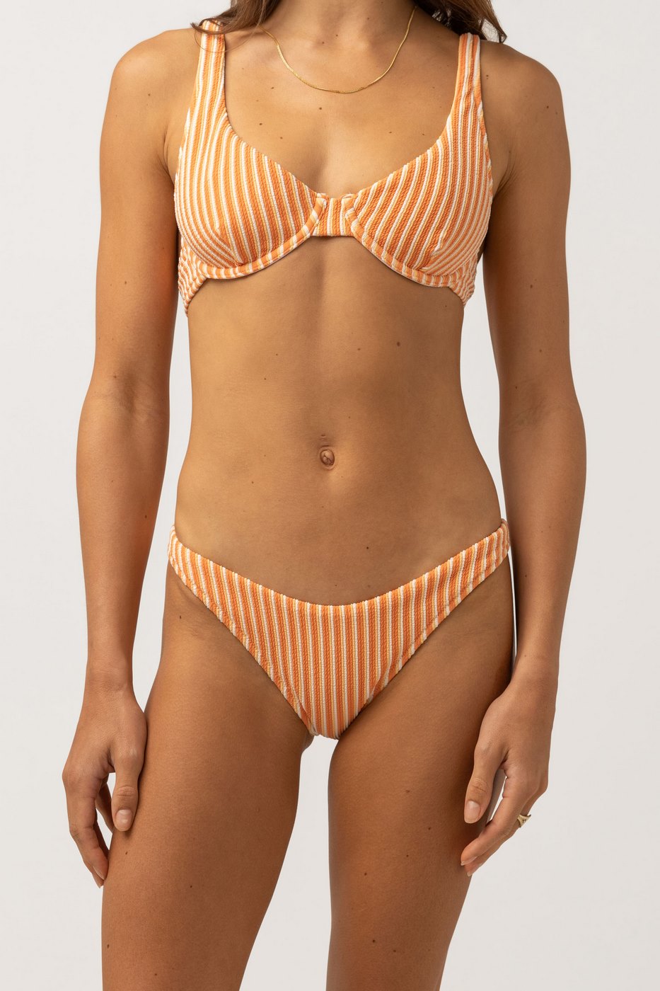 Rhythm - Bañador Sunbather Stripe Hi Cut Pant - Coral Sands - Mujer