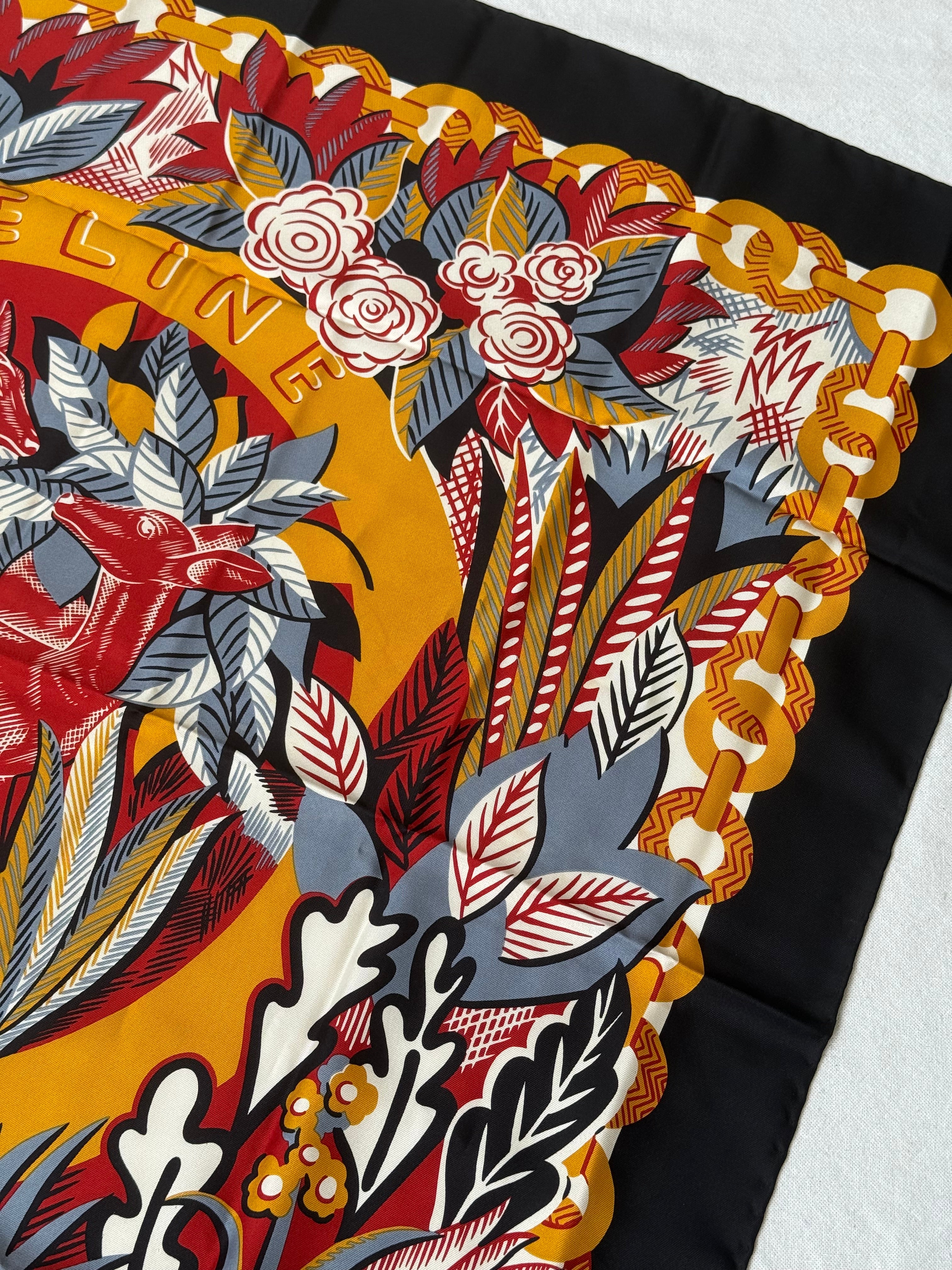 Céline Scarf – Foliage Pattern