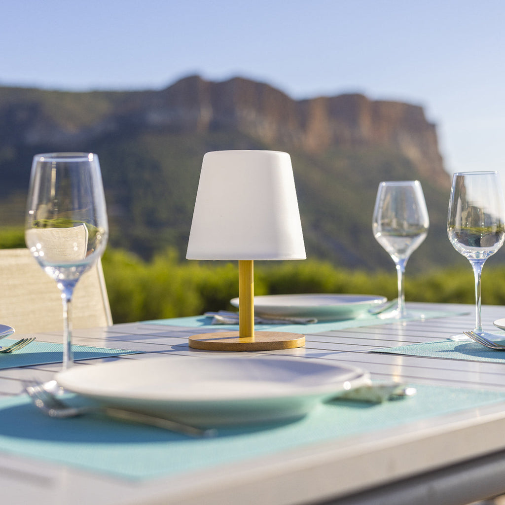 Wood - Solar Table Lamp - Wood - Wood