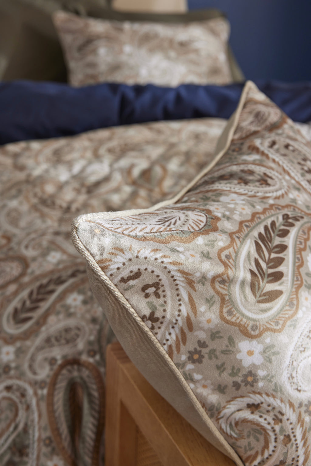 Removable Cushion Cover - Printed Velvet - Valentine