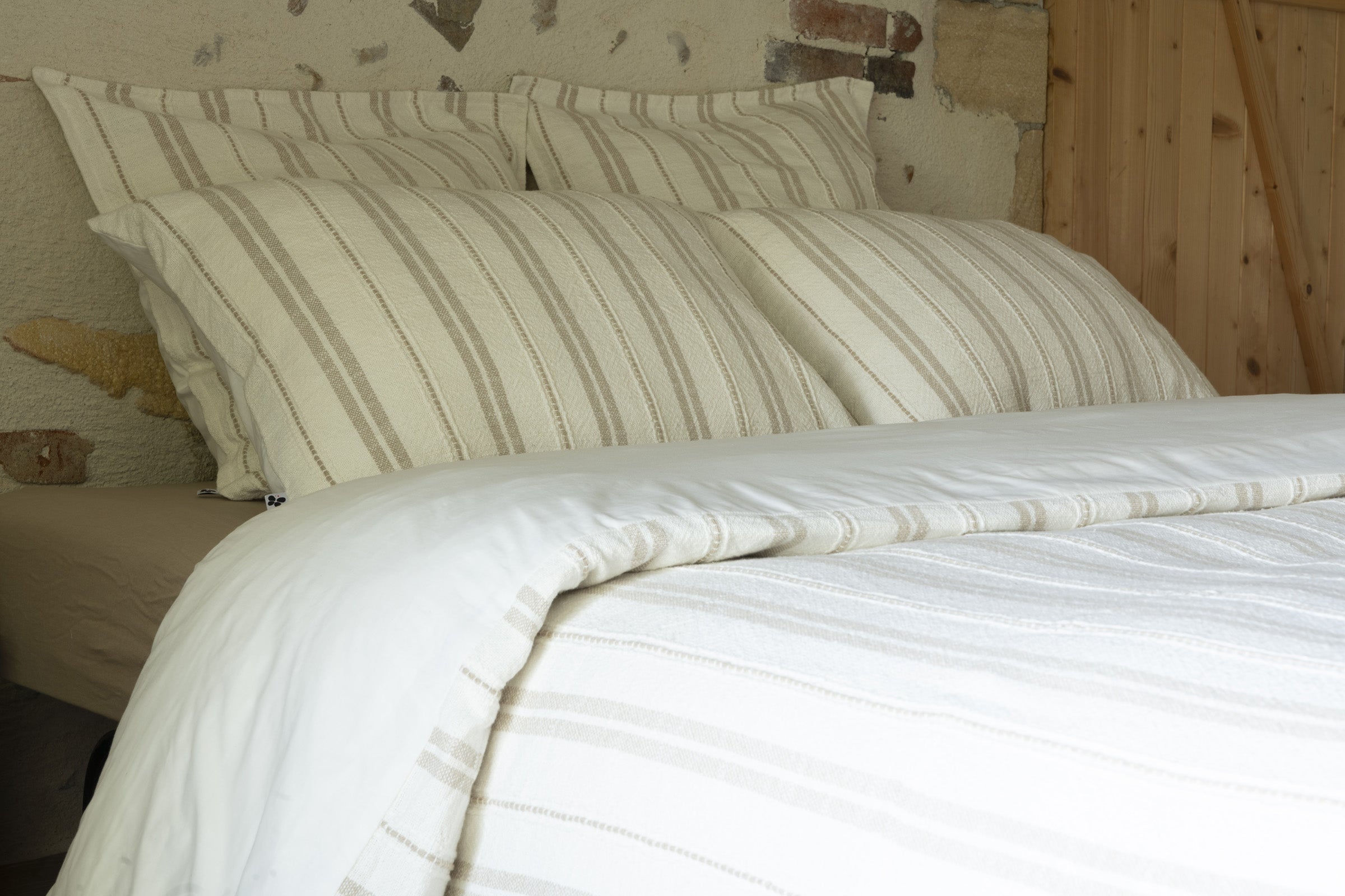 Tom - Pillowcase - Textured Cotton