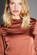 Blouse Cléa Satin Viscose Strech Cognac Fabriquée En Italie - Marron