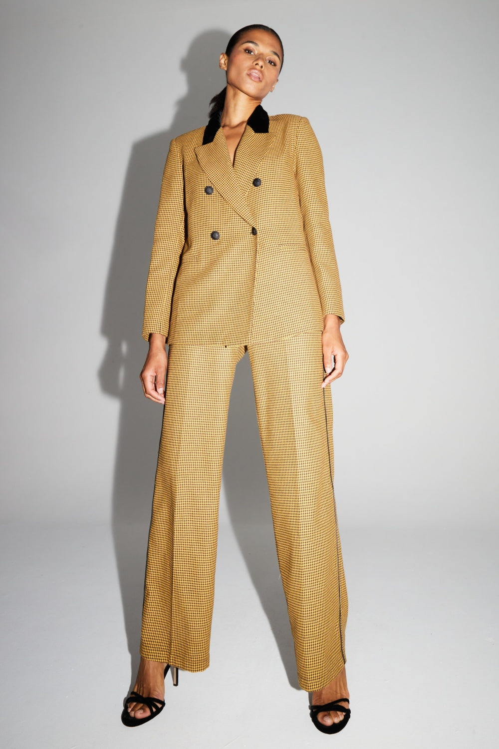 Pantalón Clark De Pata De Gallo Amarillo Made In Italy