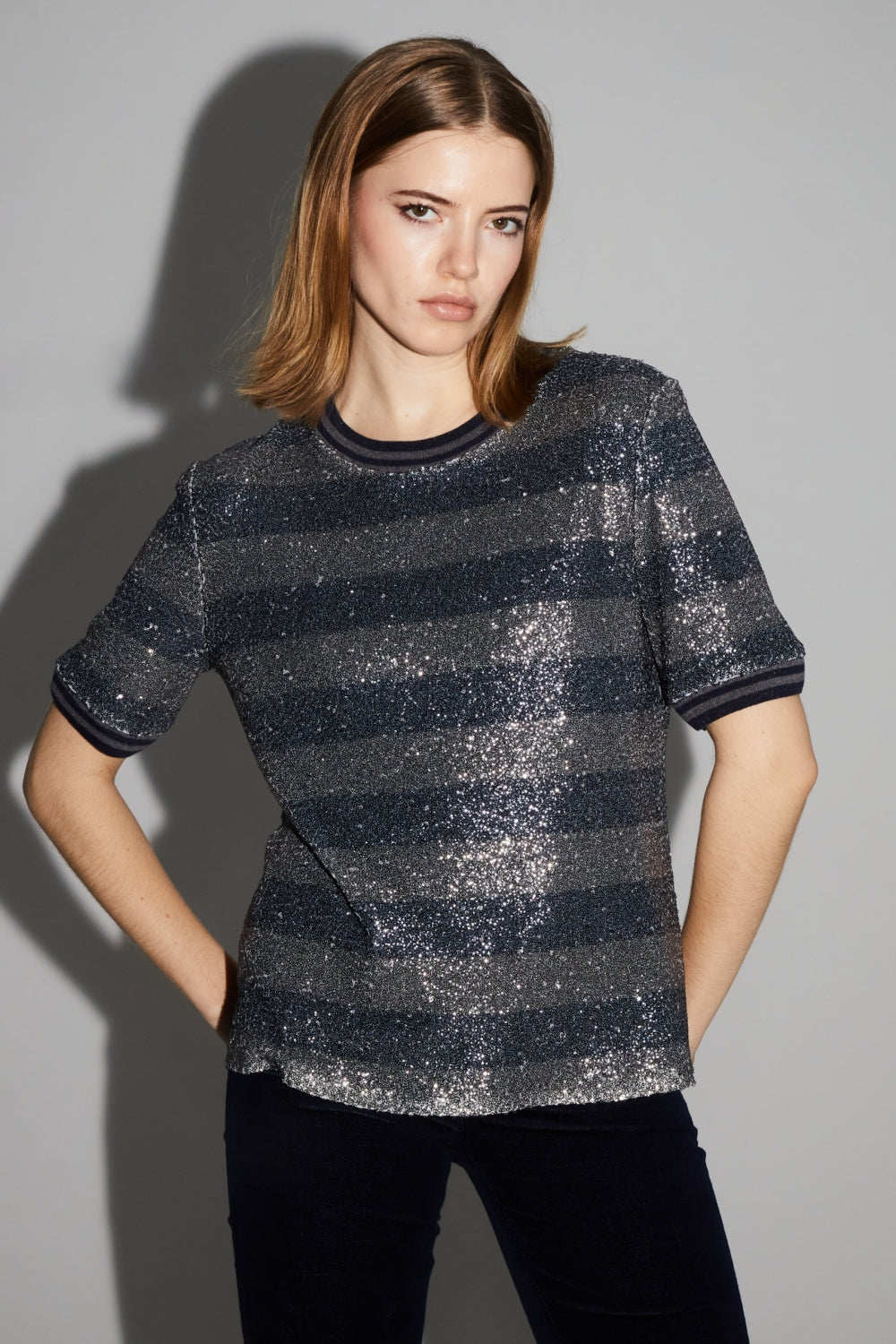 Blusa de rayas azul marino Poppy hecha en Italia
