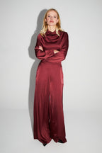 Pantalón Charlie Satin Viscosa Burdeos Made In Italy