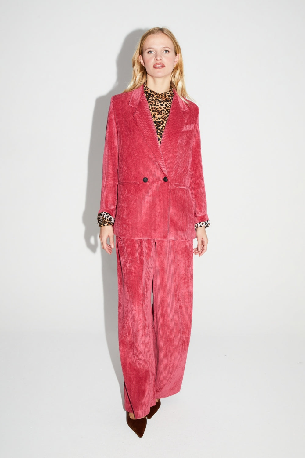 Ema Vintage Velvet Blazer Rosa Rojo Hecho En Italia