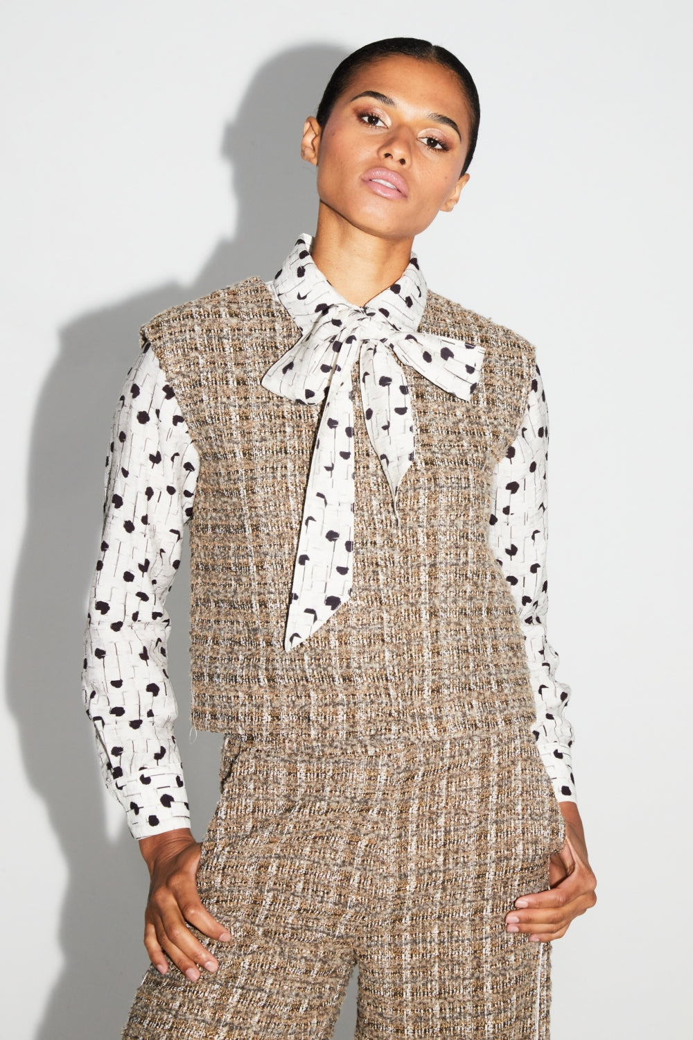 Arielle Tweed Kimolos Sleeveless Jacket Made in Italy