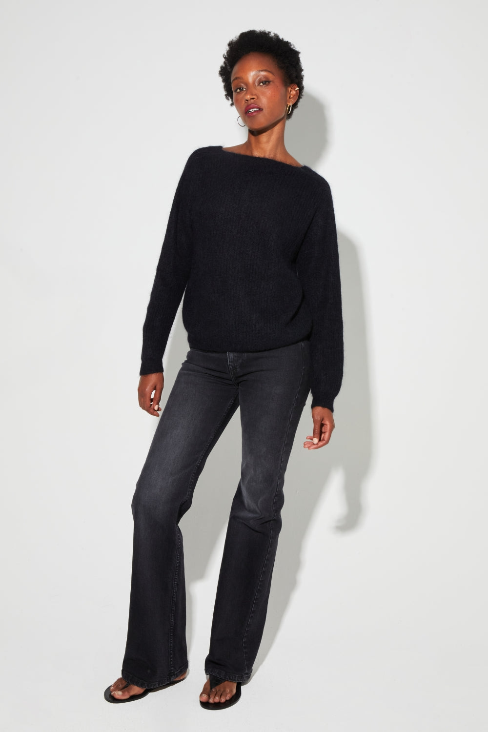 Sweter Romy Baby Alpaga Black Wyprodukowany We Włoszech - Czarny