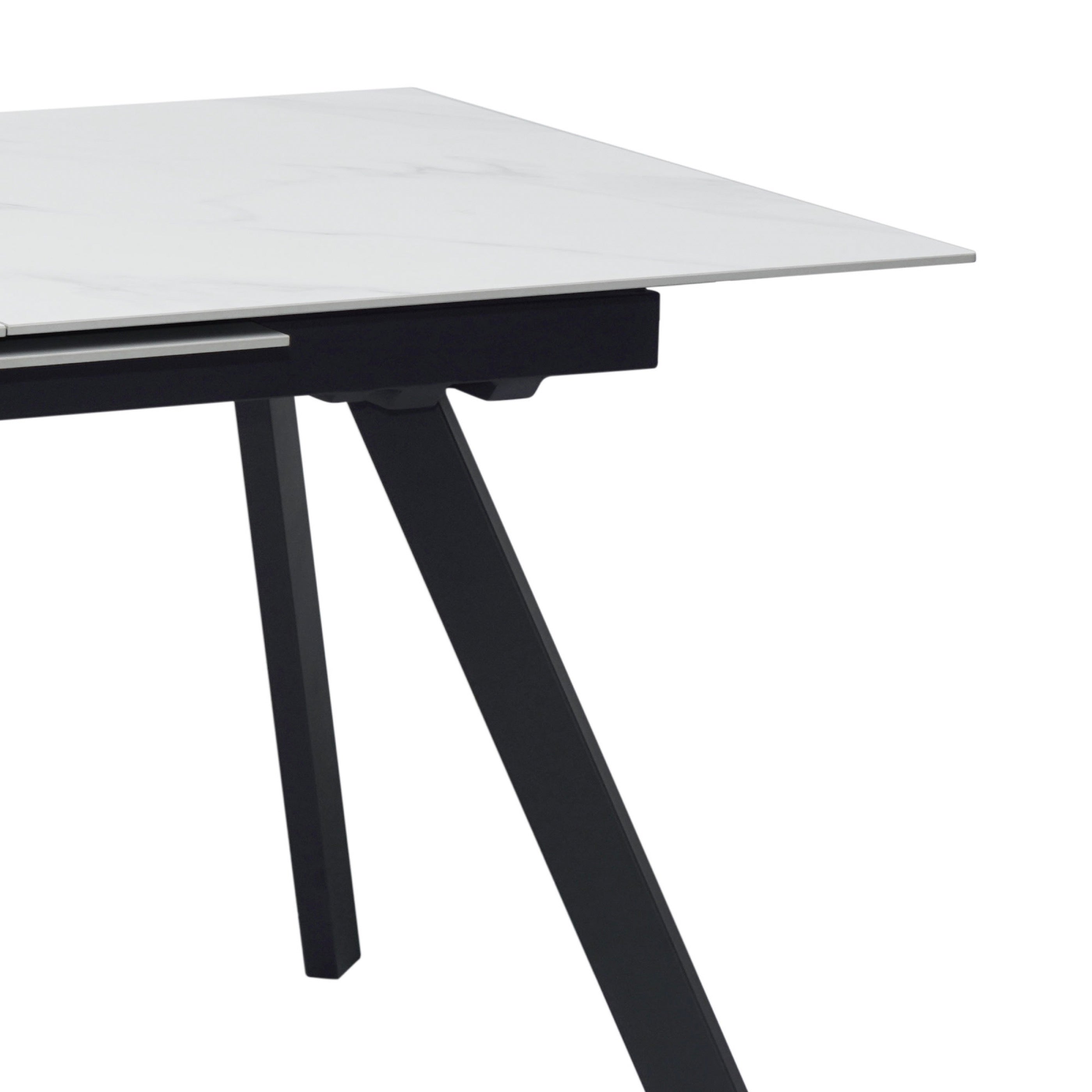 Inski - Mesa de comedor extensible de cerámica - 6 plazas - Blanco