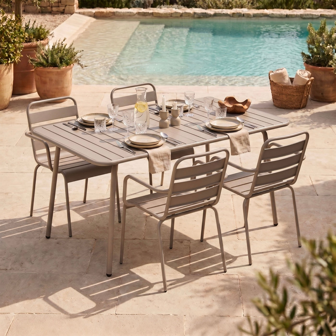 Baca - Ensemble Table De Jardin + 4 Fauteuils En Métal - Taupe