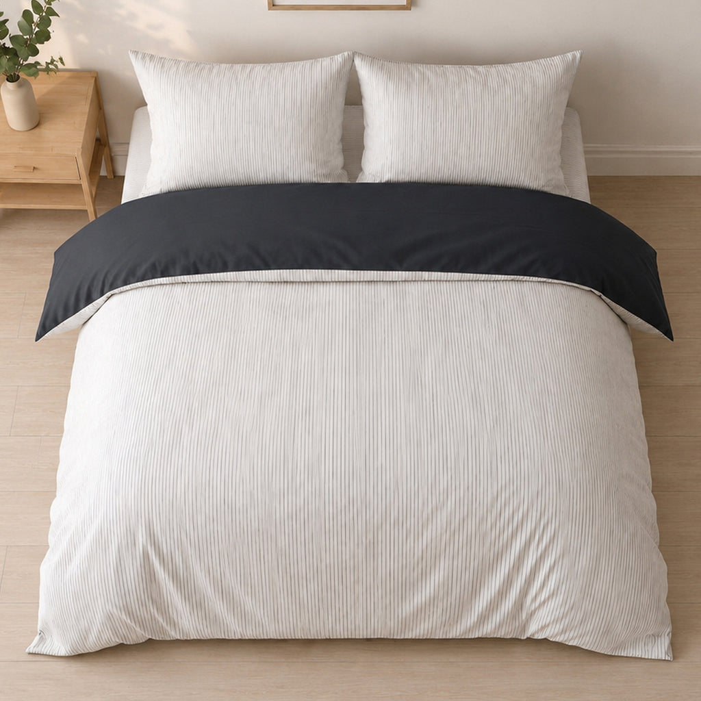 Milleray - Juego de cama + 2 fundas de almohada - Miniseersucker a rayas negro - Poliéster - Carbón