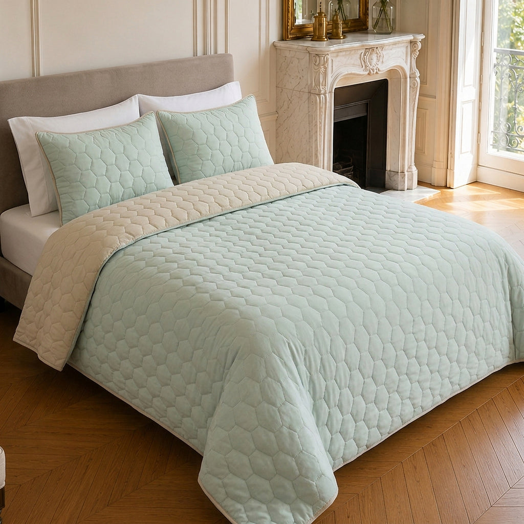 Nazim - Couvre Lit - Dessus De Lit Couvre-Lit Matelassé Réversible - Polyester - Vert Givré - Vert Givrée