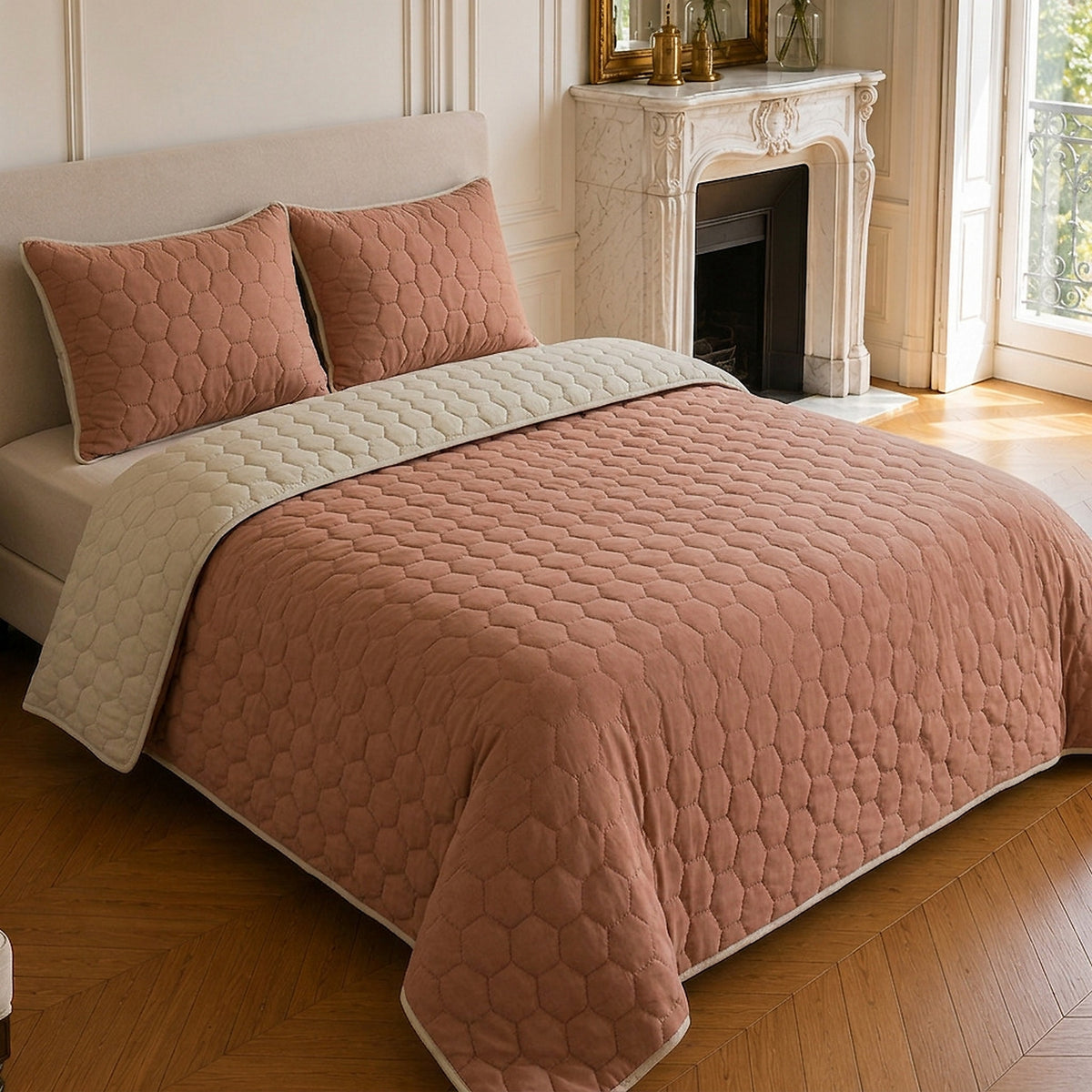 Nazim - Sprei - Gewatteerde omkeerbare sprei - Polyester - Nude - Roze