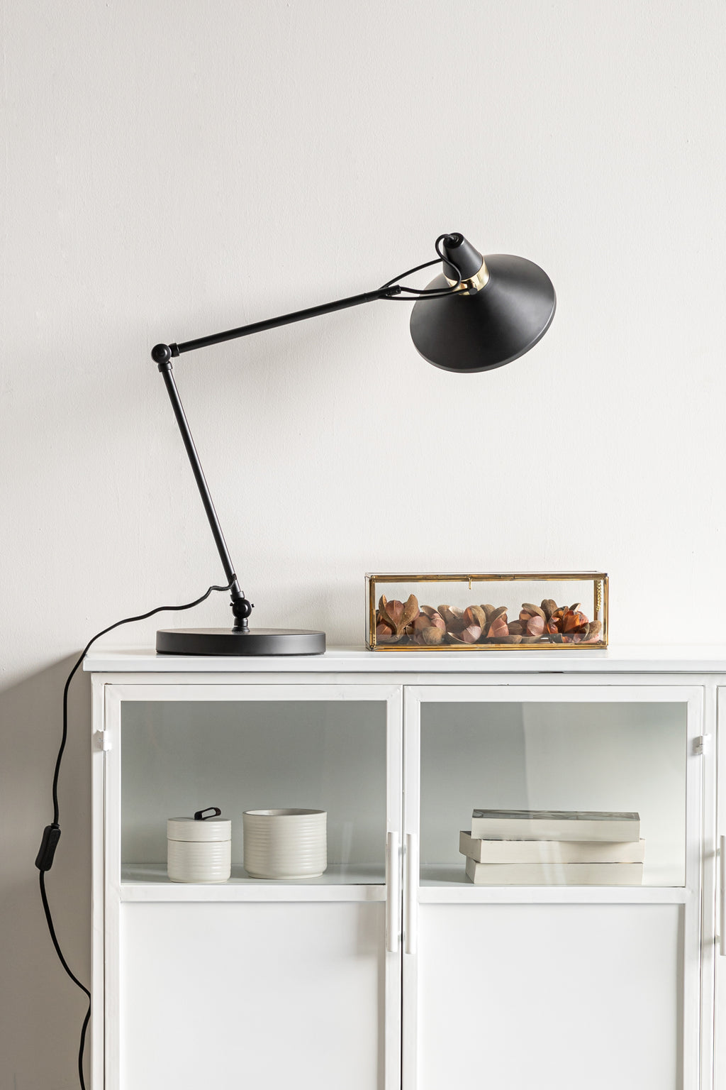 Jona - Desk Lamp - Steel - Black