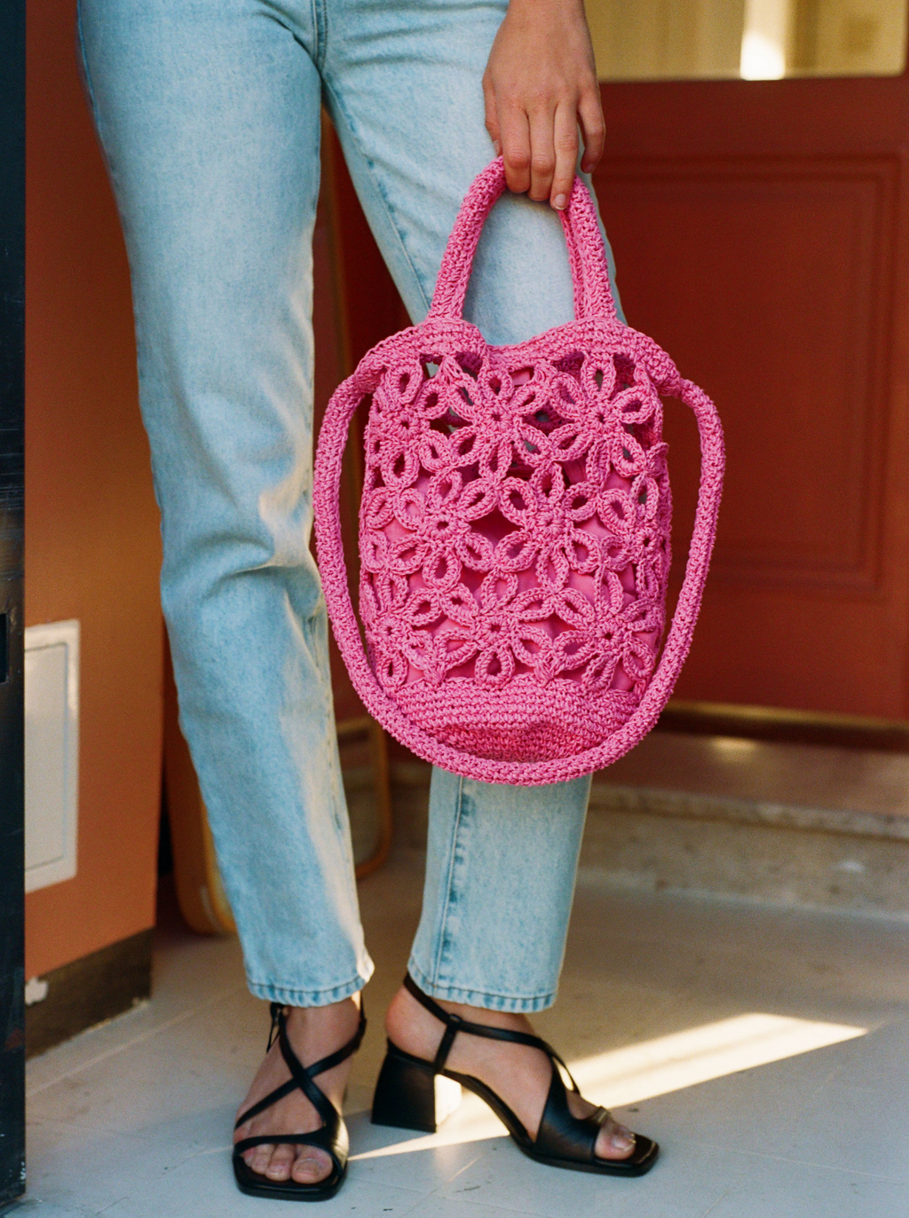 Pink Raffia Flower Bag