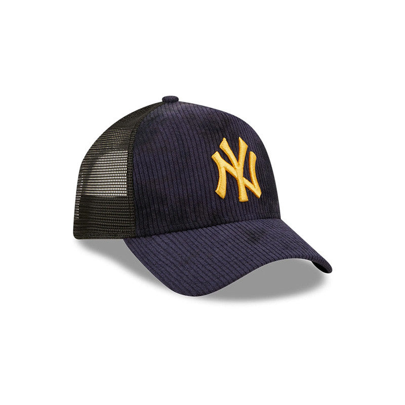 Gorra Trucker Neyyan de cordón teñido anudado de New Era