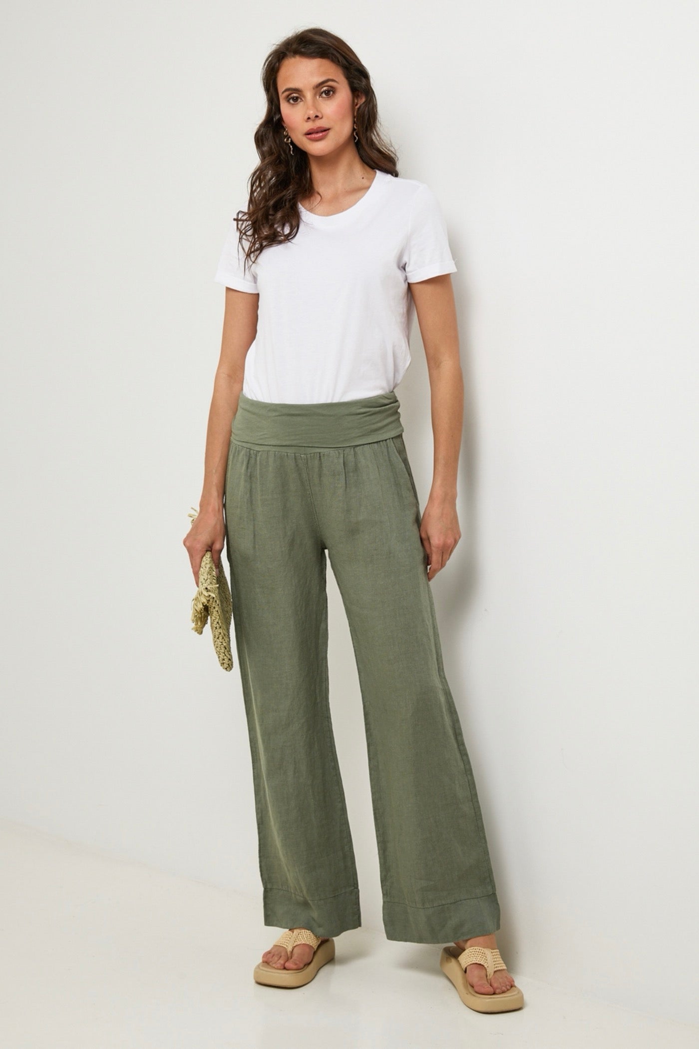 Autour Du Lin - Khaki Trousers - Women