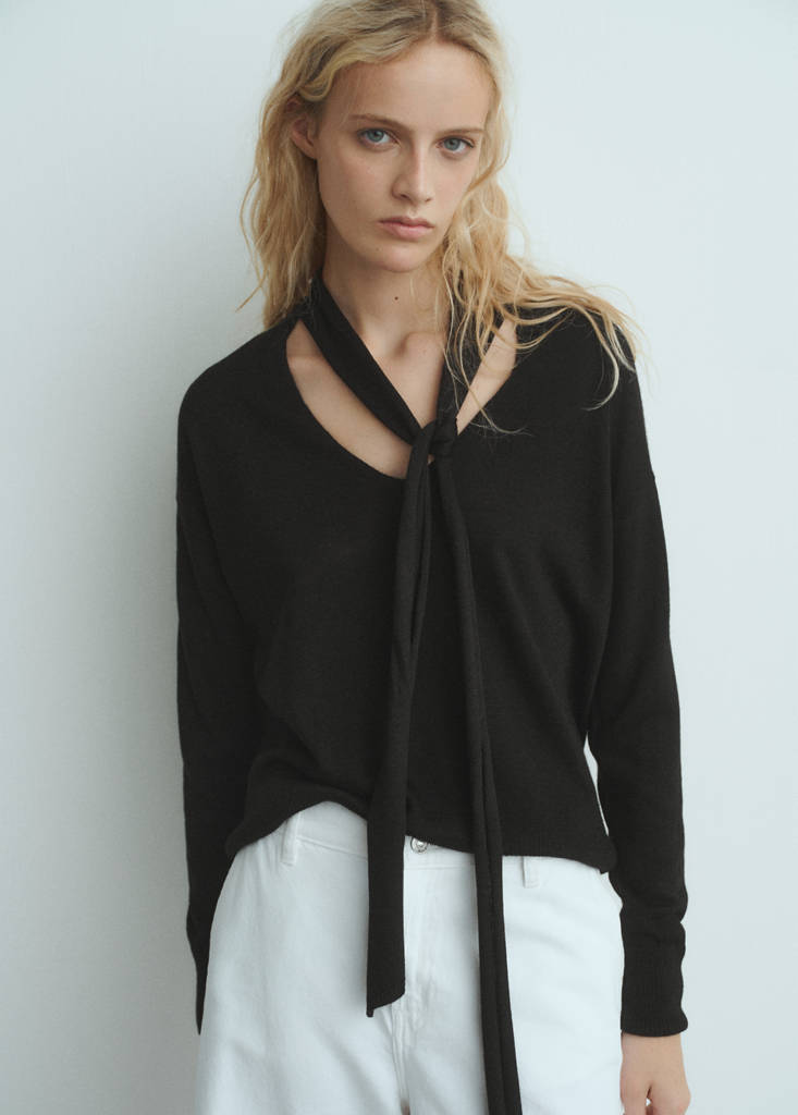 Pullover Mit V-Ausschnitt Und Schal-Detail