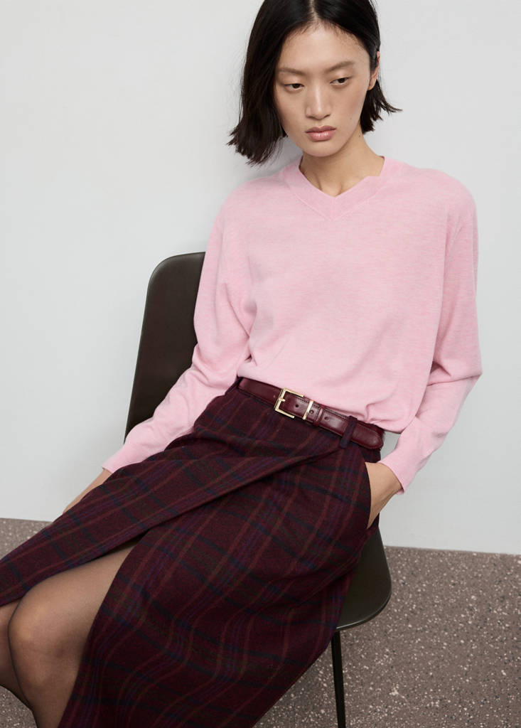 Feinstrickpullover mit V-Ausschnitt