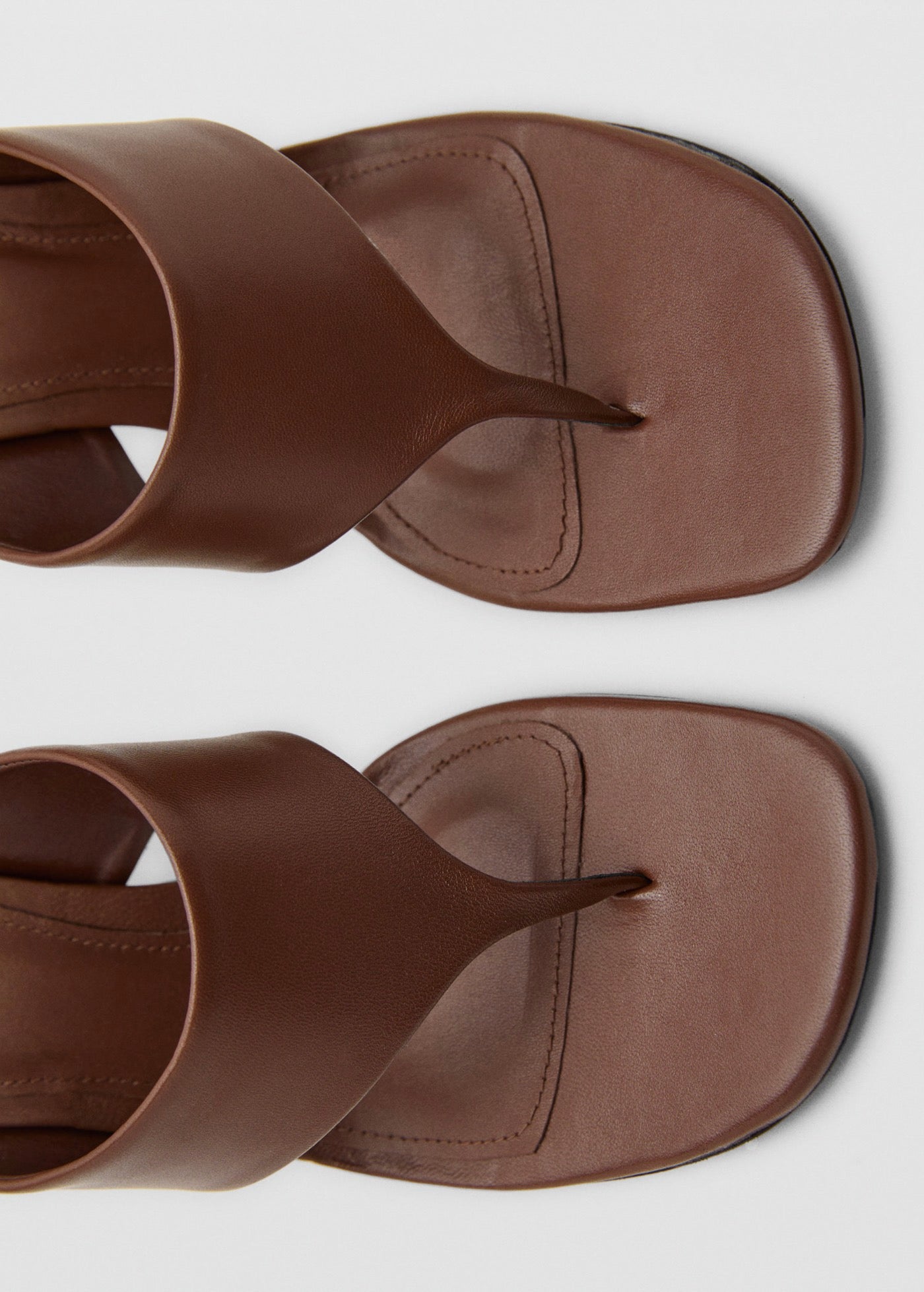 Sandales En Cuir À Talon Compensé Contrastant