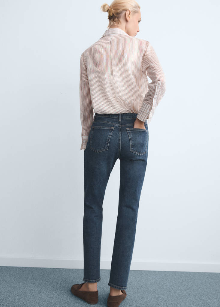 Slim-Fit-Jeans mit normaler Bundhöhe