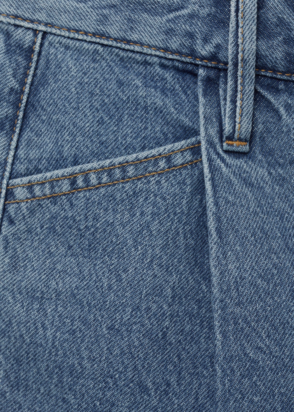 Short En Jean Bas Effiloché Pinces