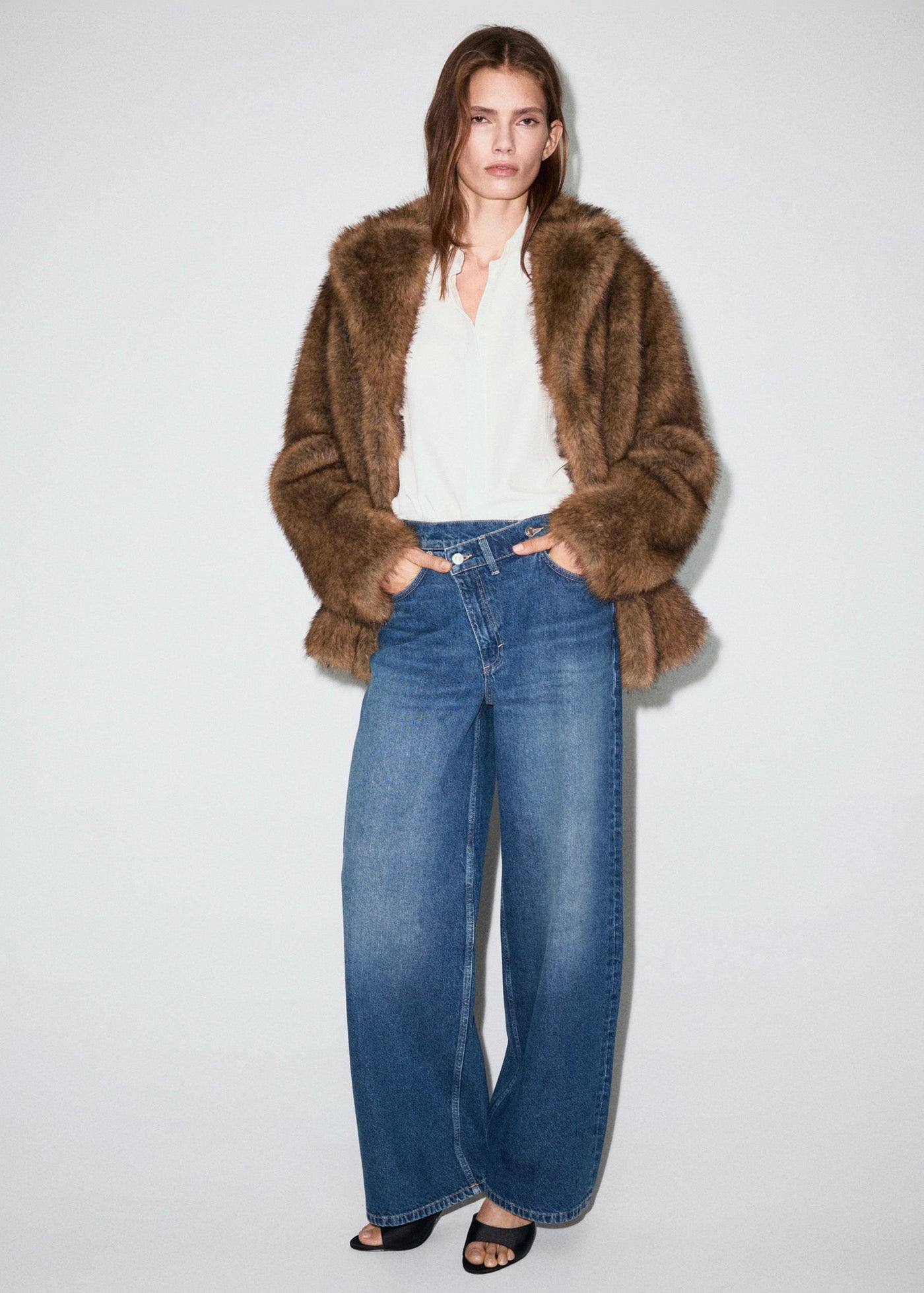 Jean Large Taille Croisée Normale