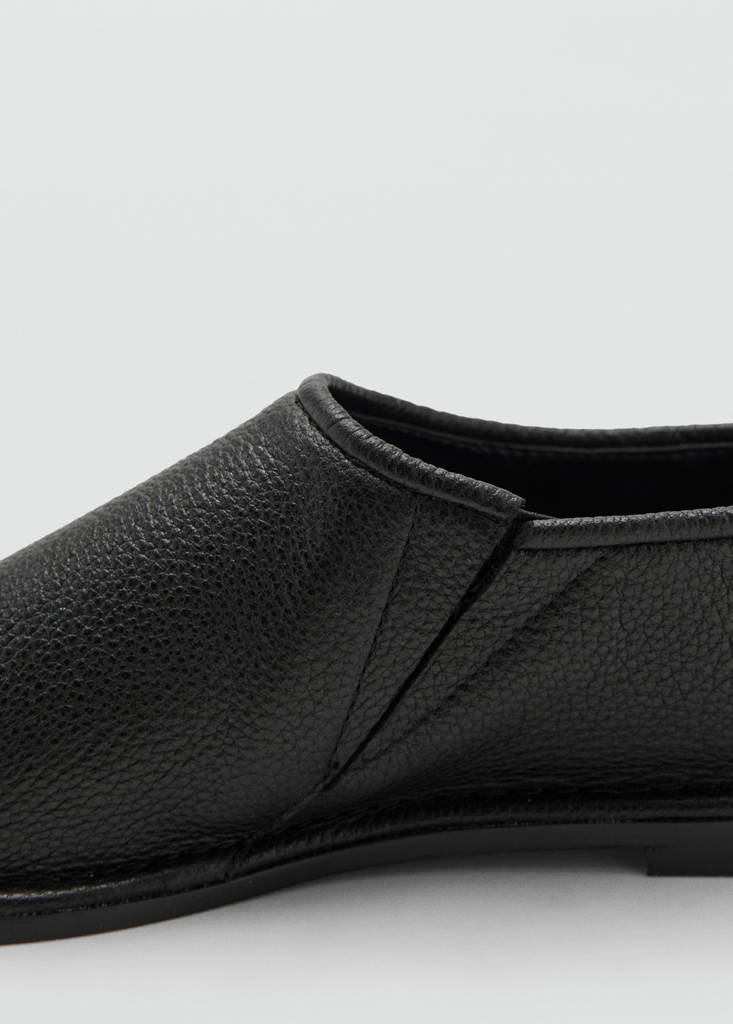 Flache Lederschuhe