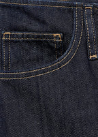 Jeans med vide ben og normal talje
