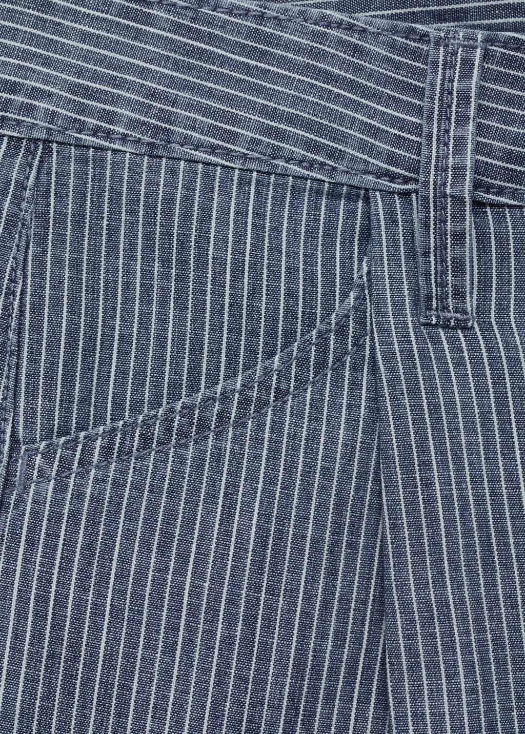 Short Denim À Pinces Et Rayures