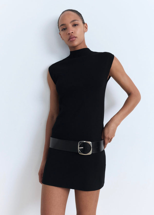 Vestido de punto con cuello alto