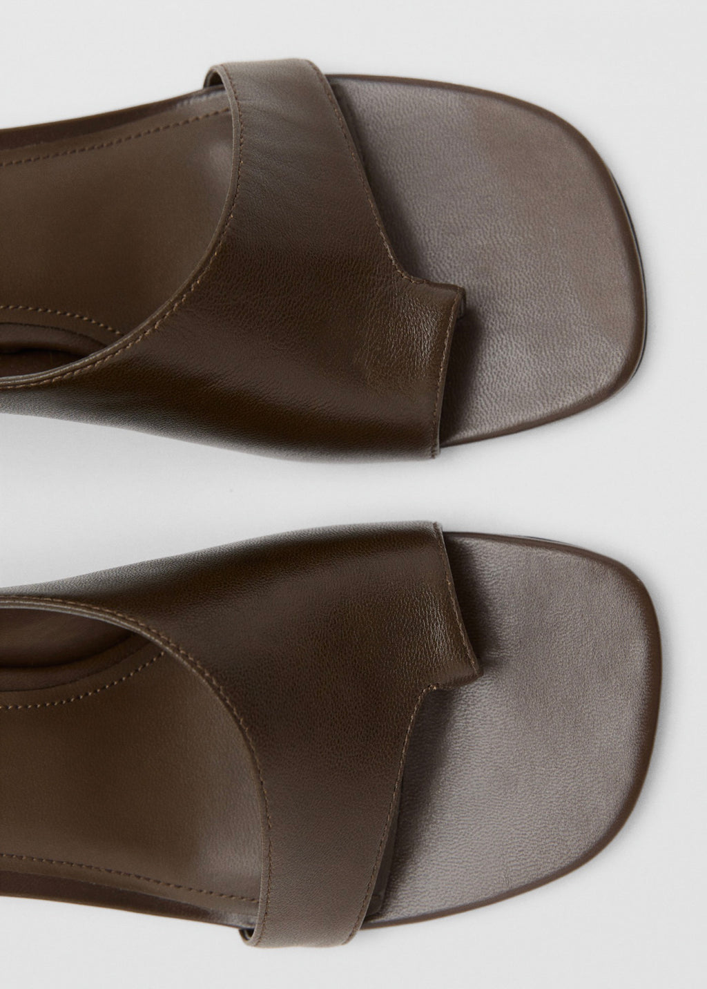 Sandales Cuir Asymétriques