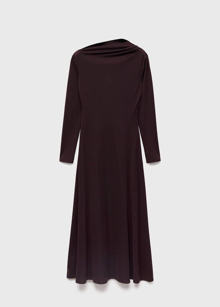 Ausgestelltes Kleid mit asymmetrischem Ausschnitt