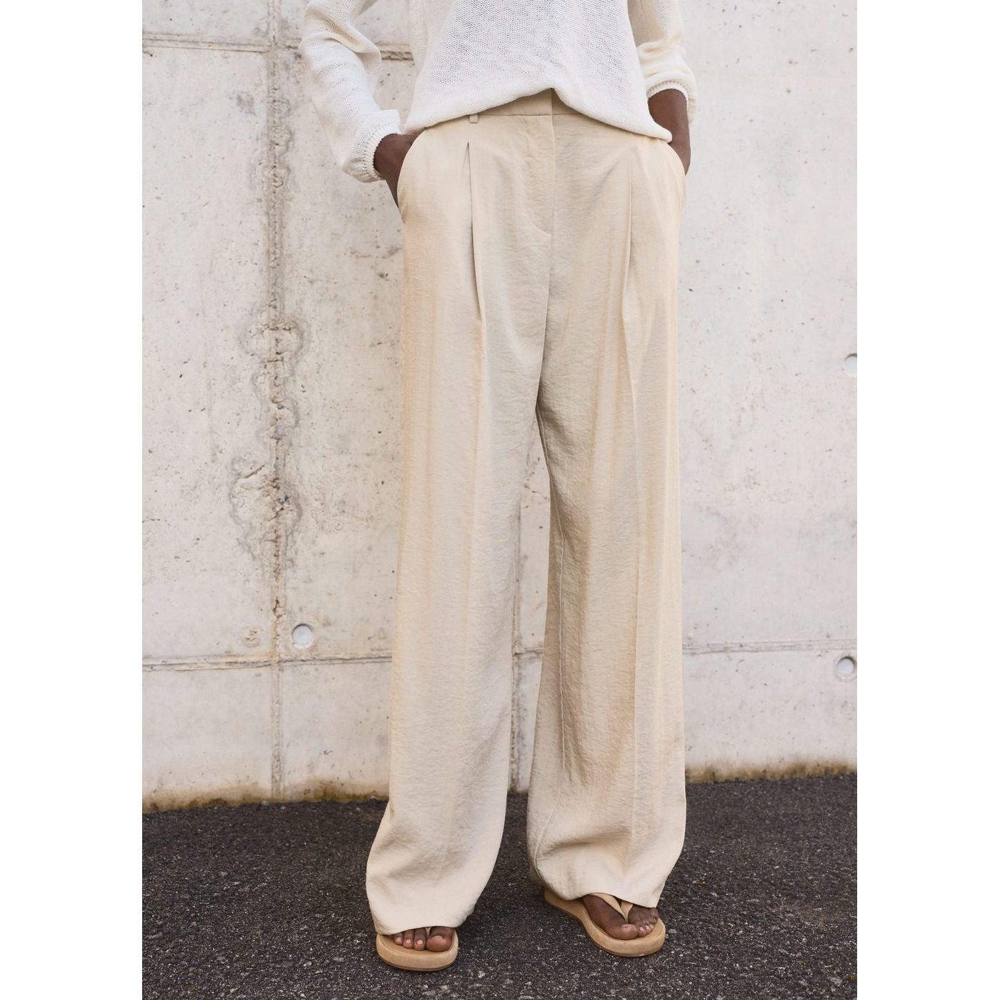 Carla Pants - Light/Pastel Gray