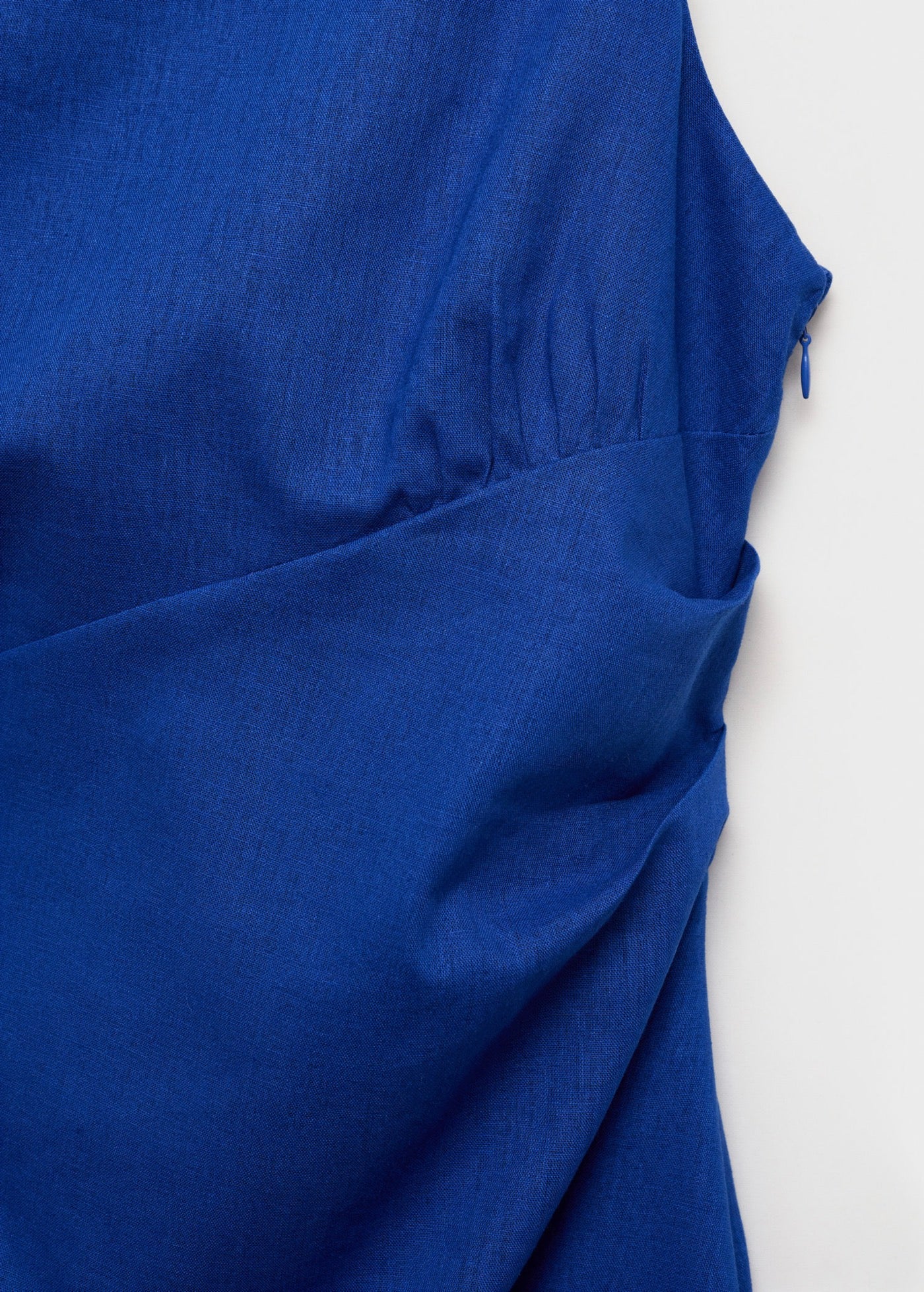 Robe En Lin Drapé