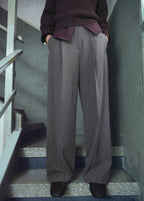 Weite Bundfaltenhose