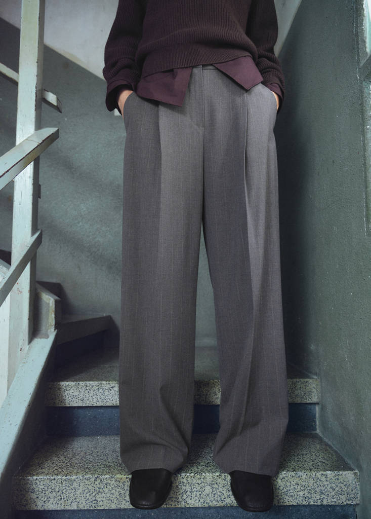 Weite Bundfaltenhose