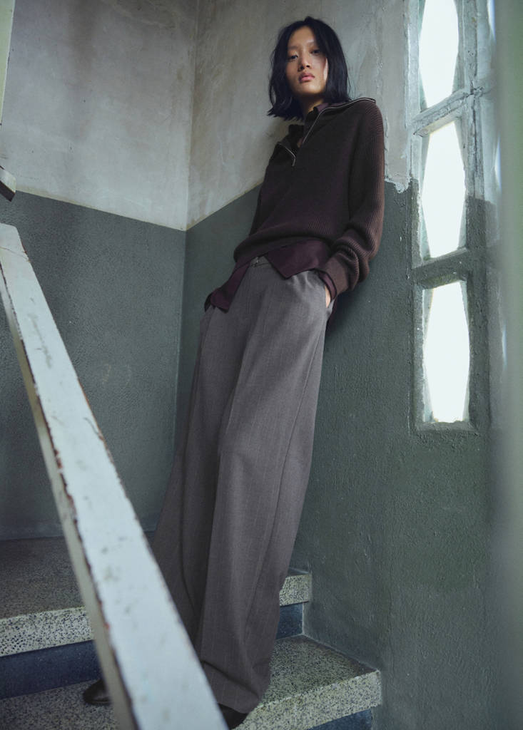 Weite Bundfaltenhose
