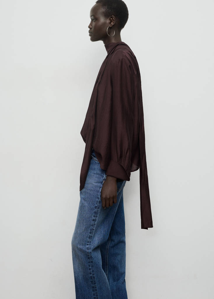 Tekstureret Bluse Med Tørklæde