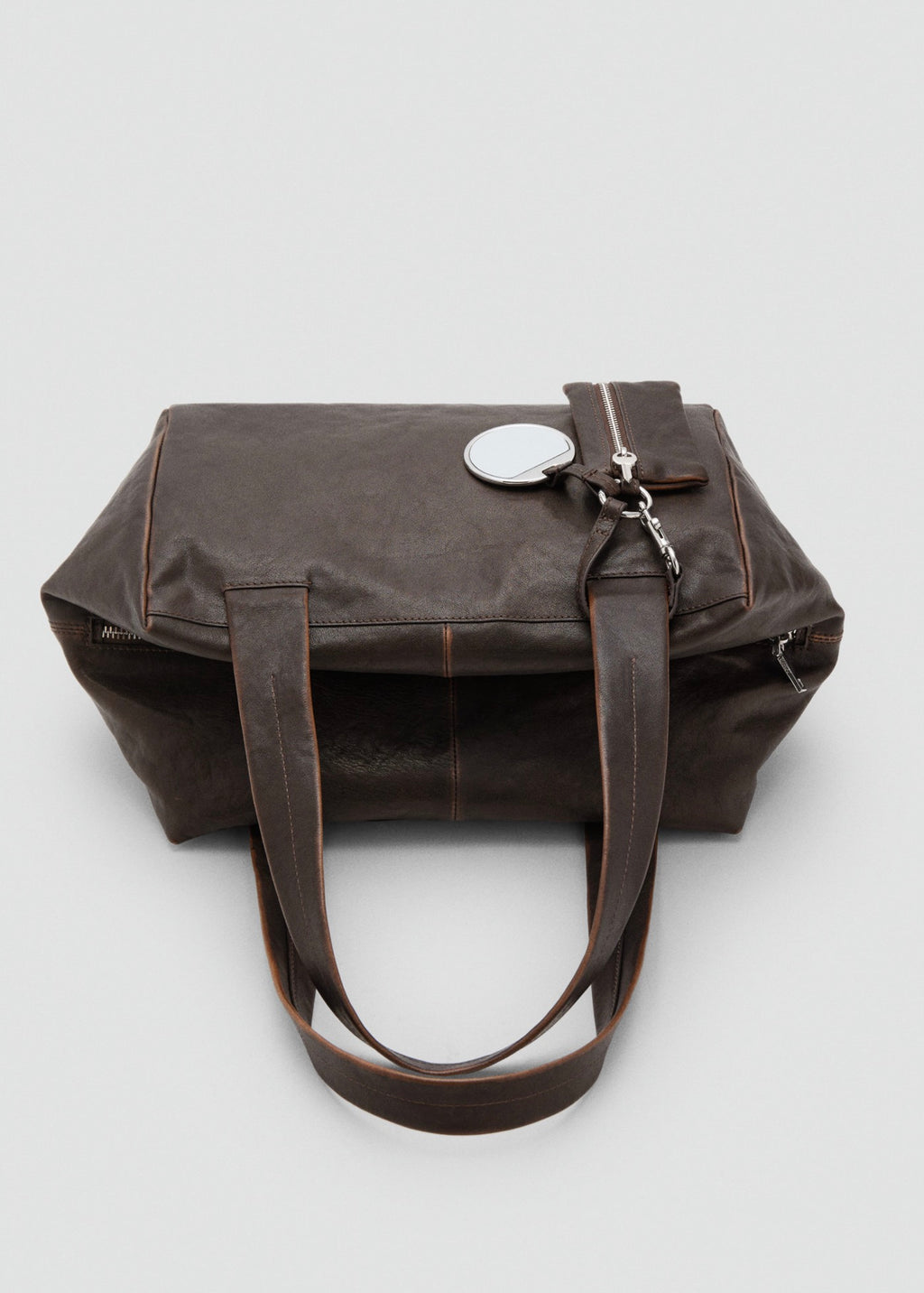 Sac Bandoulière Moyen En Cuir Avec Breloques