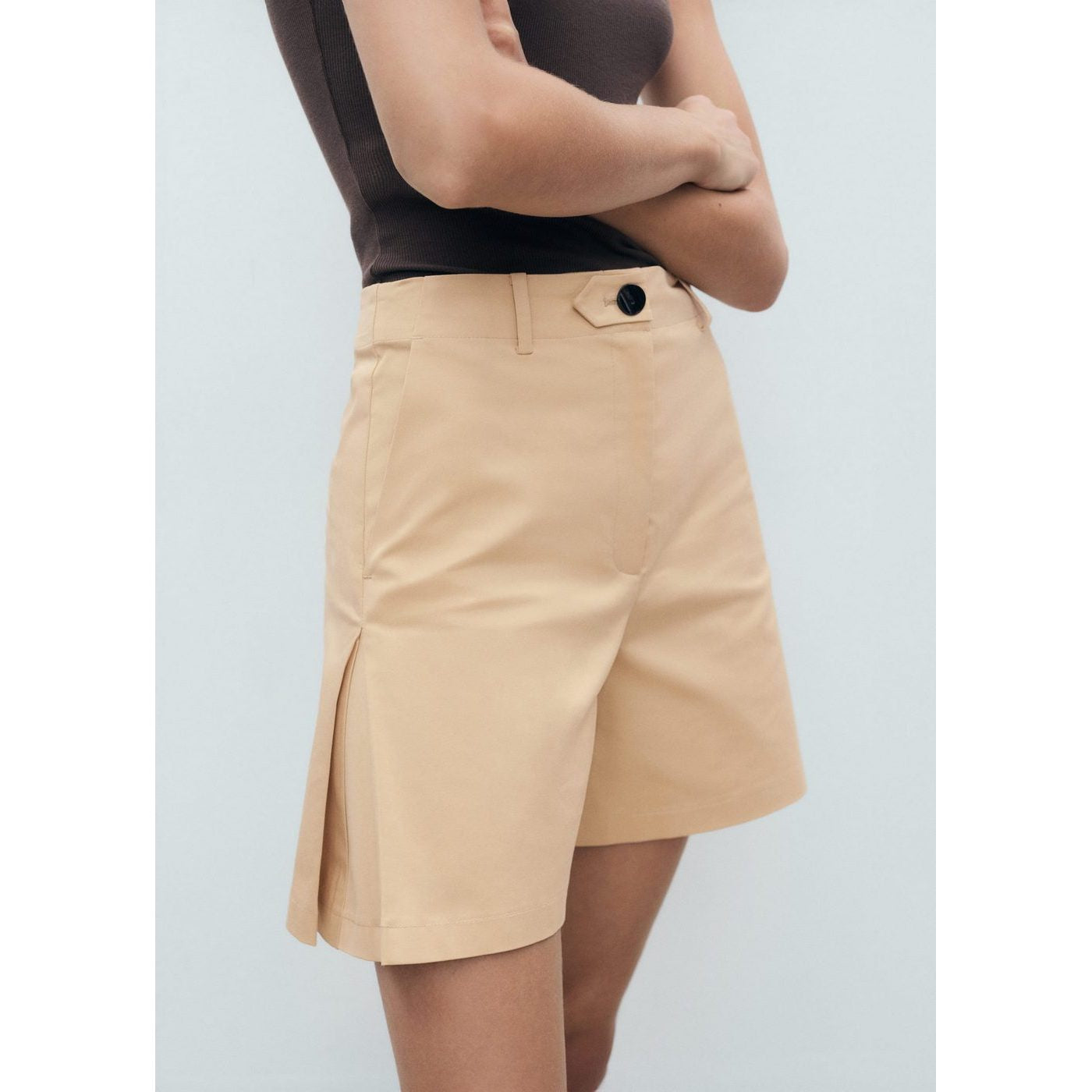 Short Noam-H - Medium Brown
