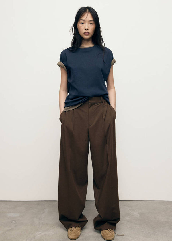 Wide-leg low-waist jeans