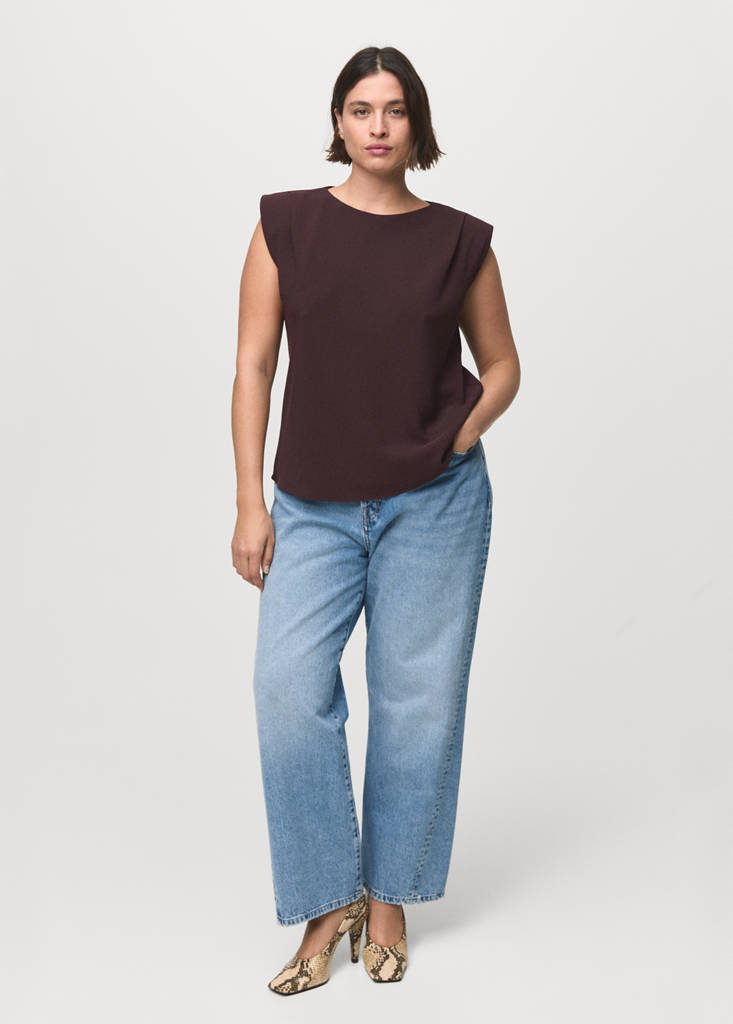 Bluse mit gerafften Schulterpolstern