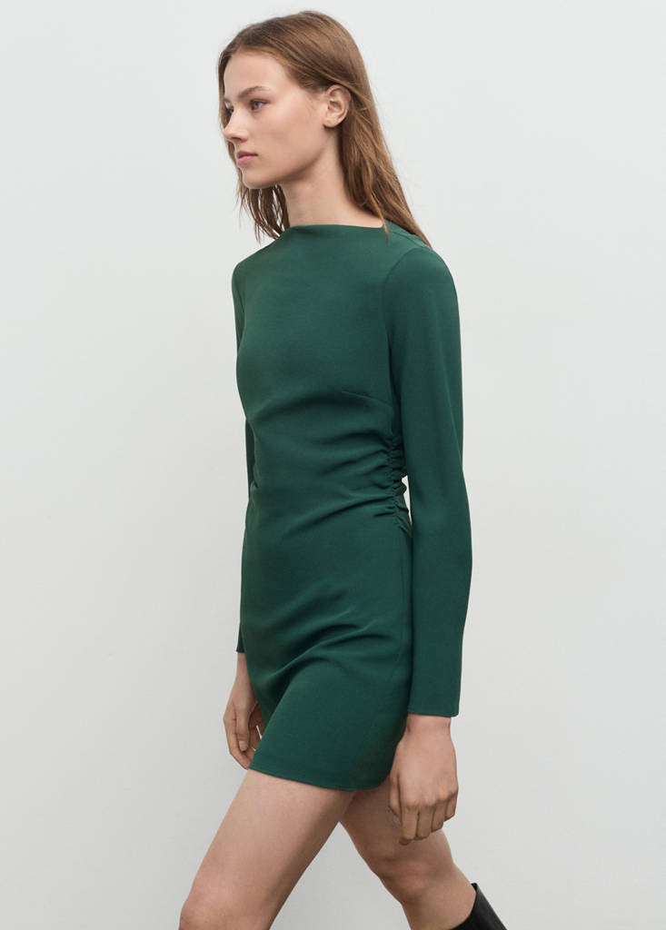 Vestido De Cuello Barco Fruncido