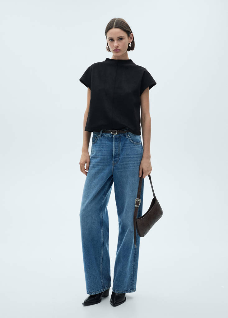 T-shirt in pelle sintetica