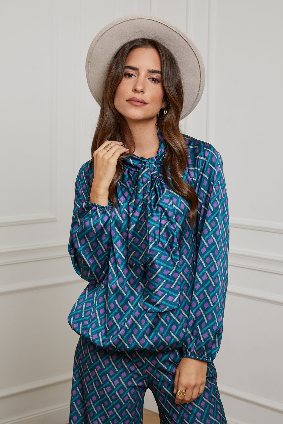 Blusa - Petróleo