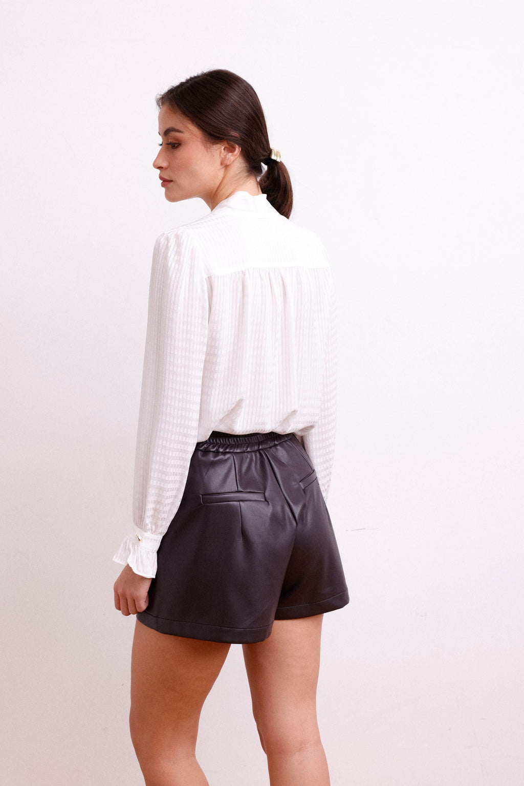 Short Britney Choco Similicuir