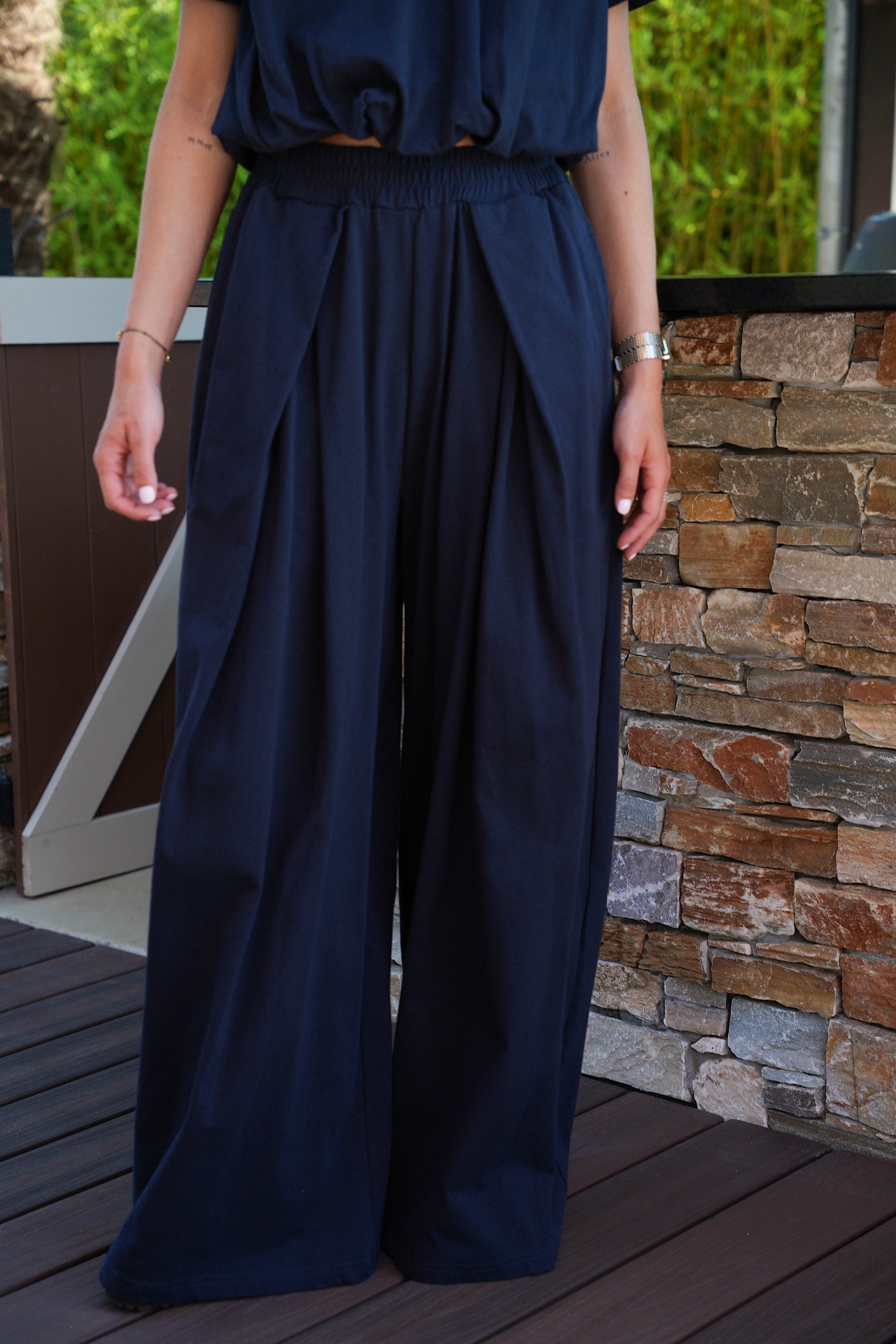 Lois Straight Pants - Navy