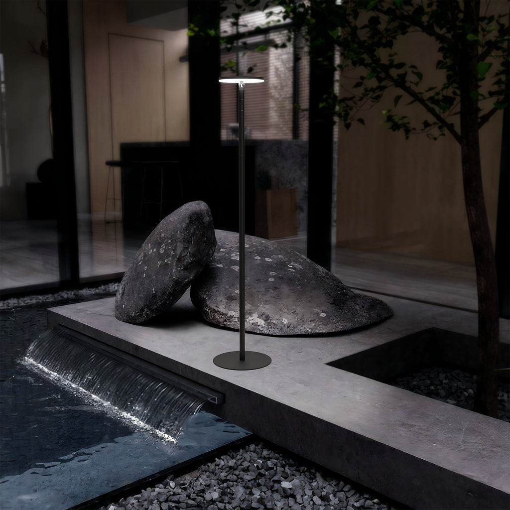 Vivia - Solar Floor Lamp - Steel - Black