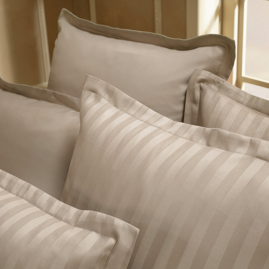 Jacquard - Set of 2 Pillowcases - Dobby Woven Striped Cotton Satin - Taupe 01